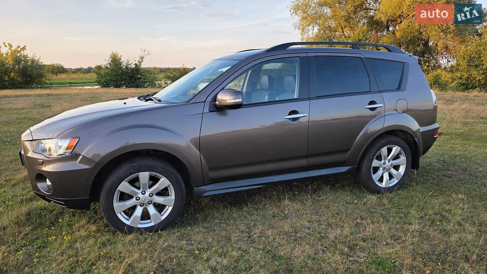 2011 Mitsubishi Outlander - мініатюра 6