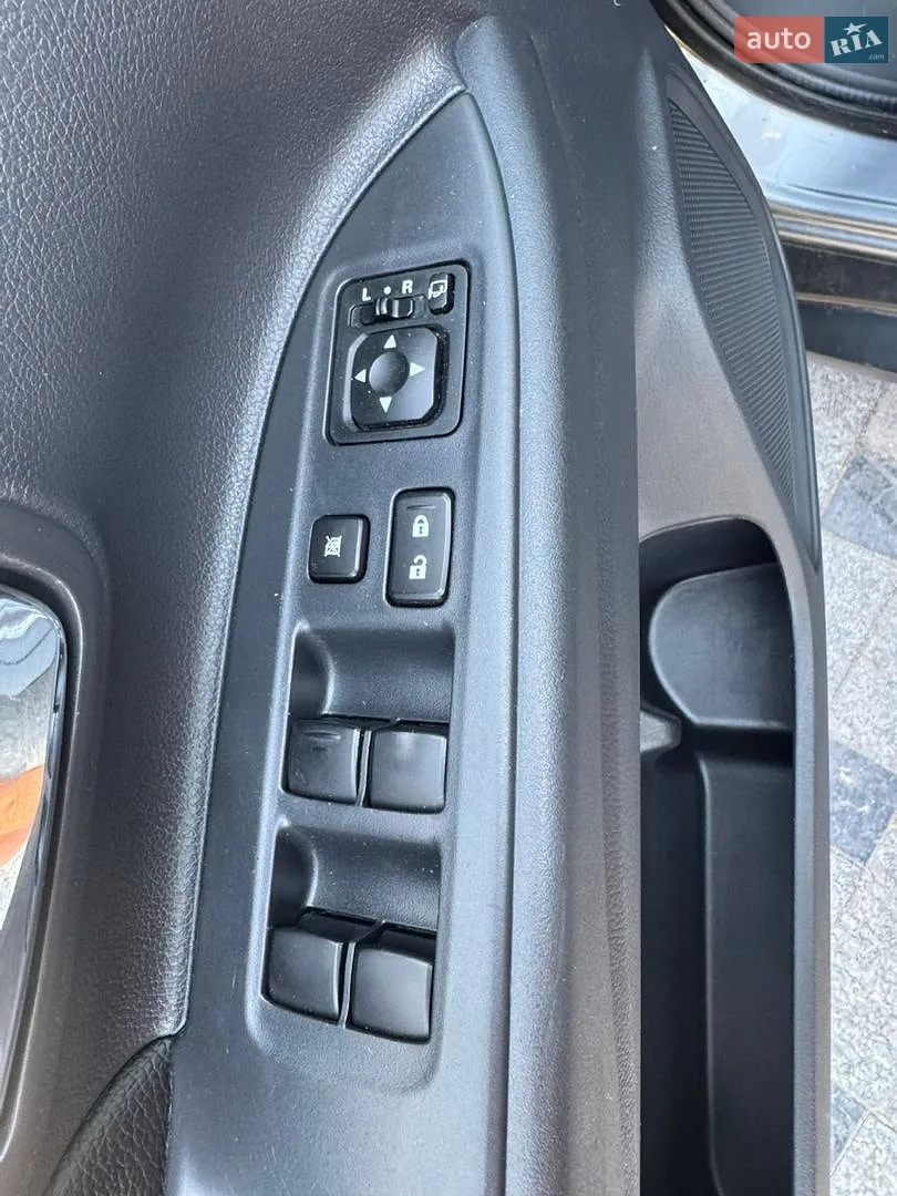 2015 Mitsubishi Outlander - мініатюра 14