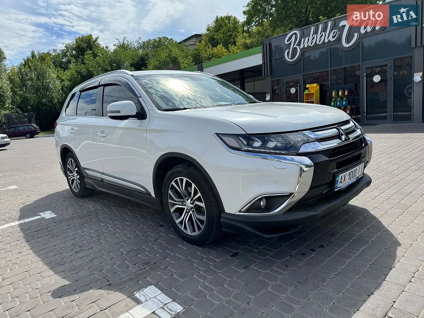 2017 Mitsubishi Outlander - мініатюра 3