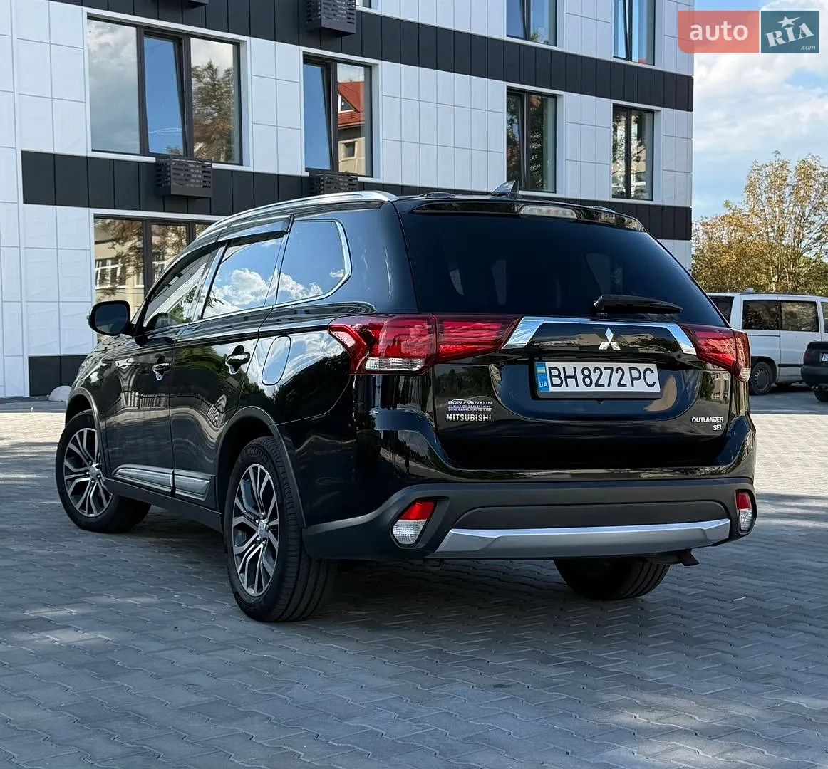 2017 Mitsubishi Outlander - мініатюра 5