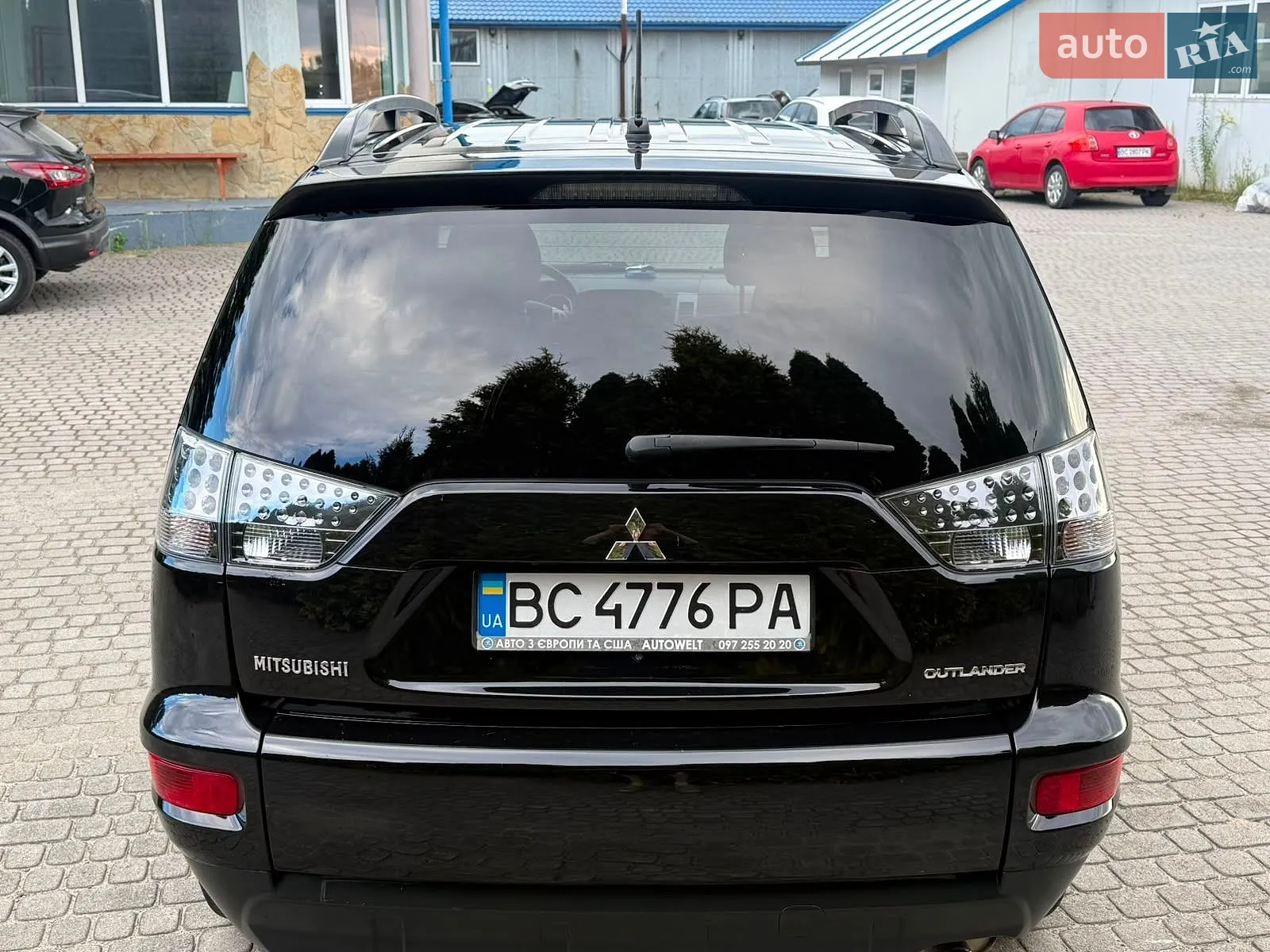 2012 Mitsubishi Outlander - мініатюра 11