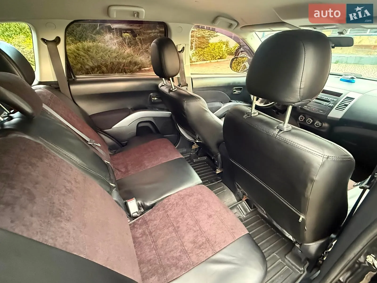 2012 Mitsubishi Outlander - мініатюра 20