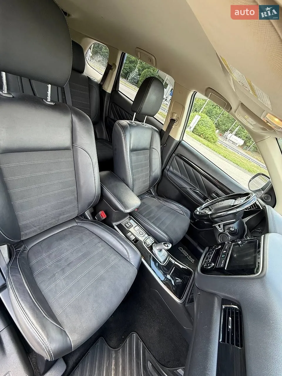 2018 Mitsubishi Outlander - мініатюра 10