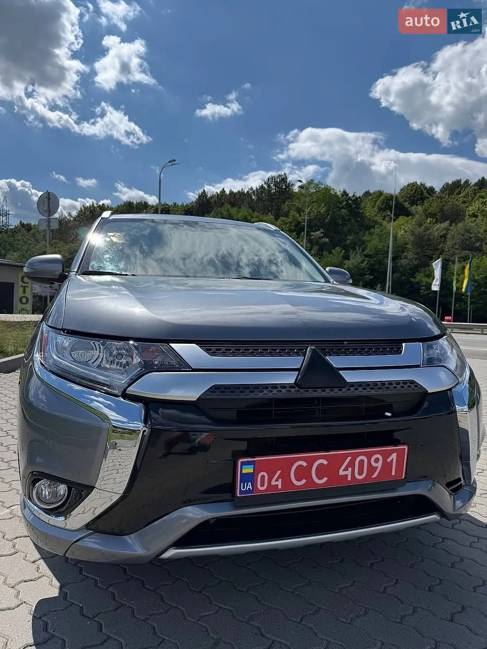 2018 Mitsubishi Outlander - мініатюра 12