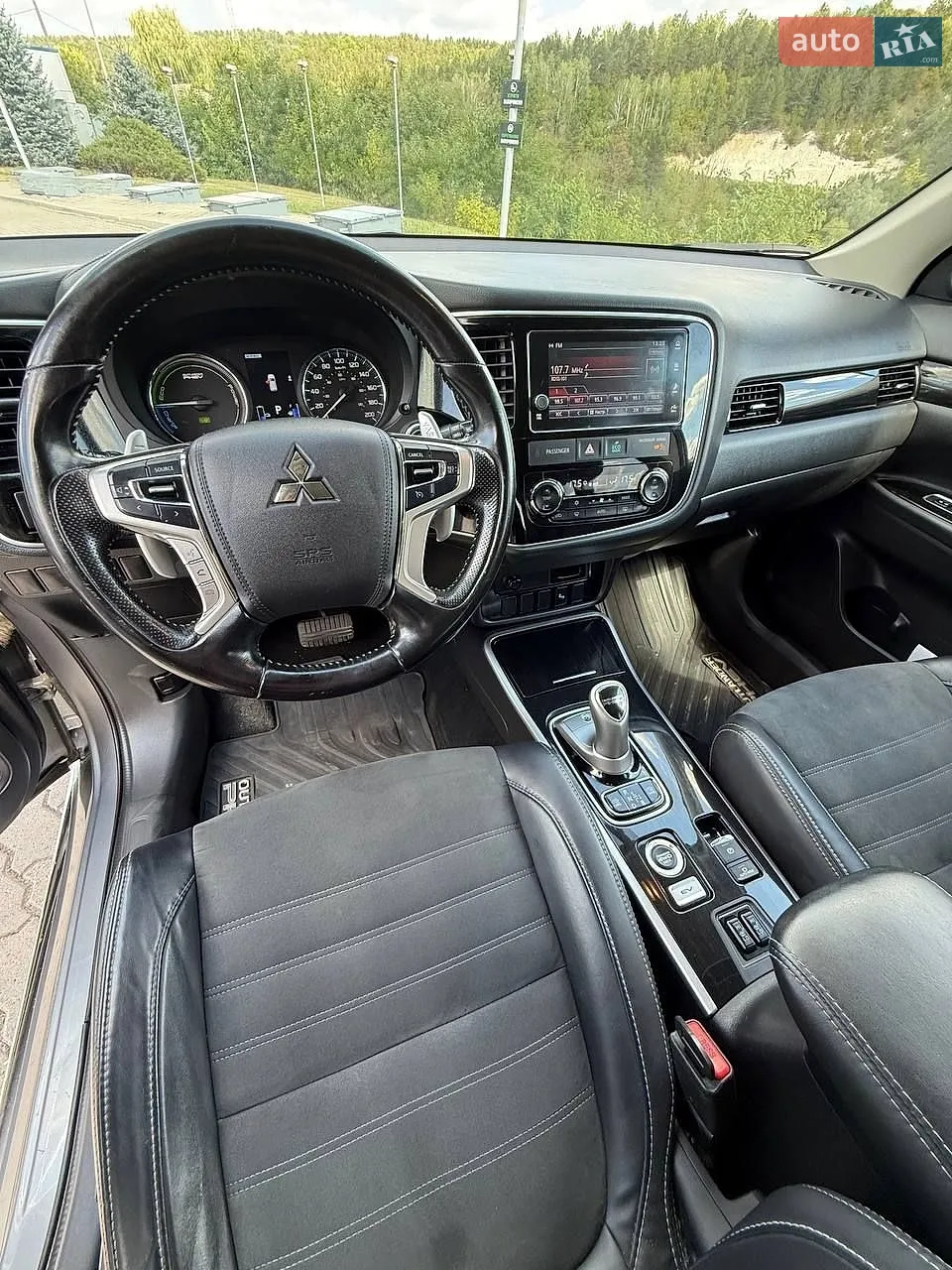 2018 Mitsubishi Outlander - мініатюра 16