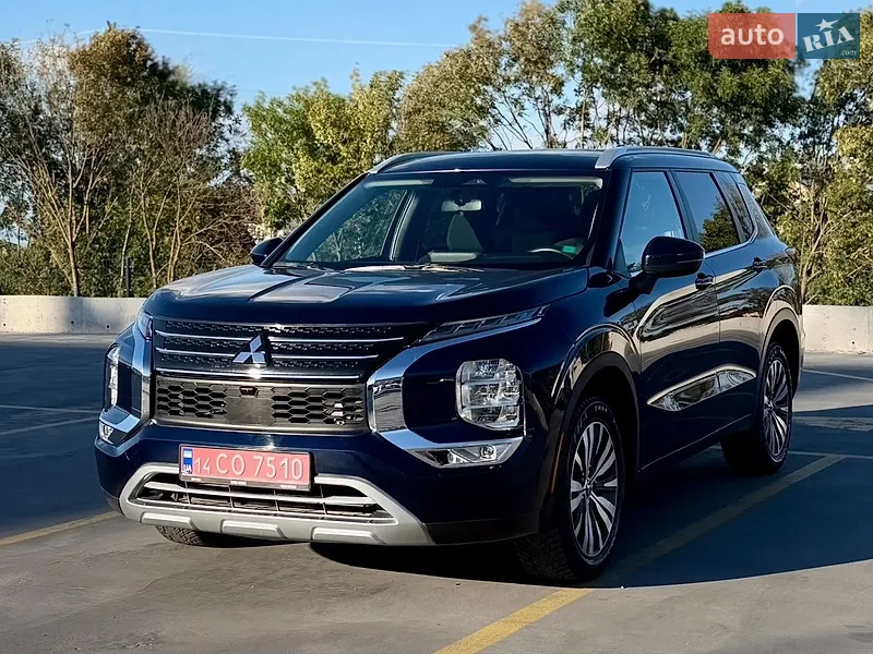 Mitsubishi Outlander 2022