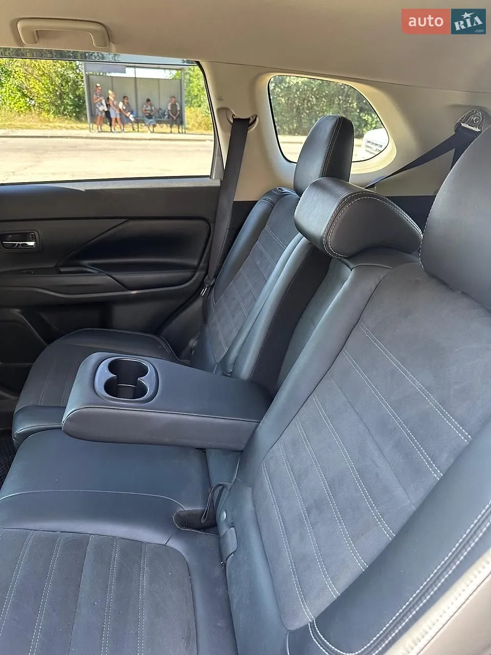 2018 Mitsubishi Outlander - мініатюра 13