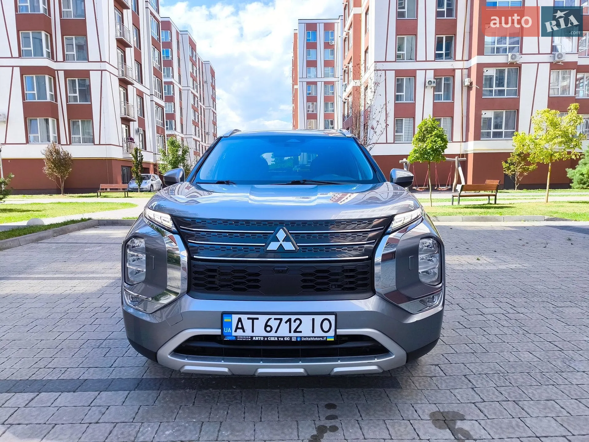 2021 Mitsubishi Outlander - мініатюра 4