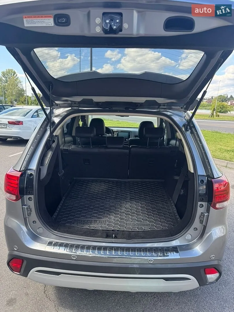 2019 Mitsubishi Outlander - мініатюра 20