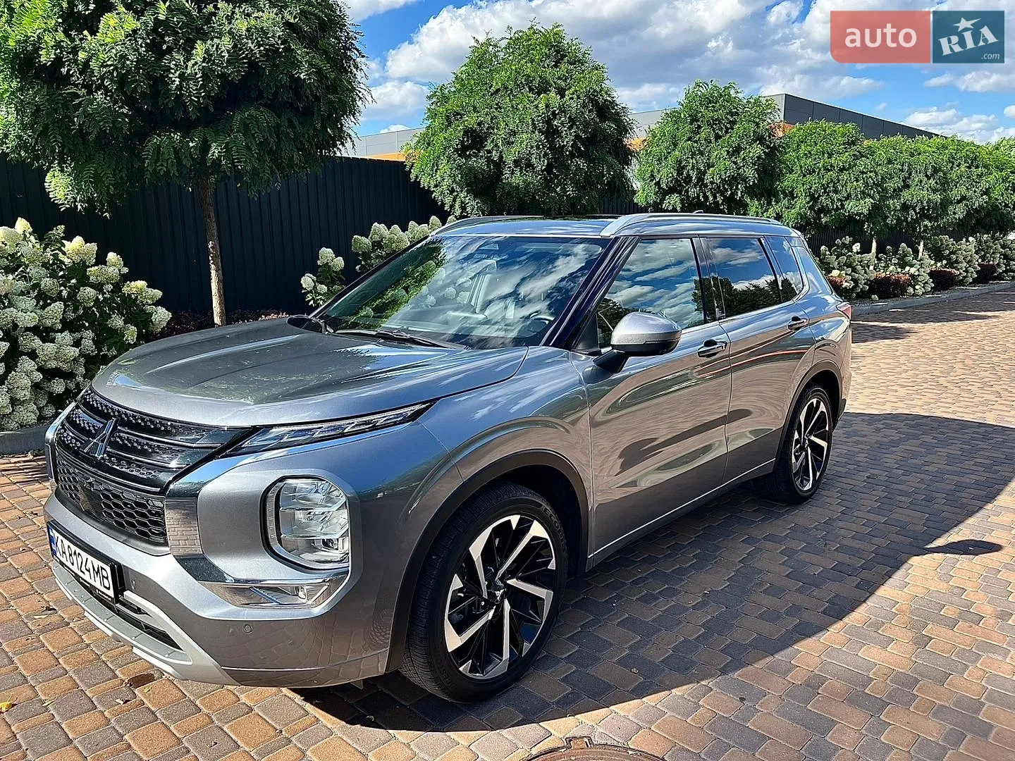 2024 Mitsubishi Outlander - мініатюра 8