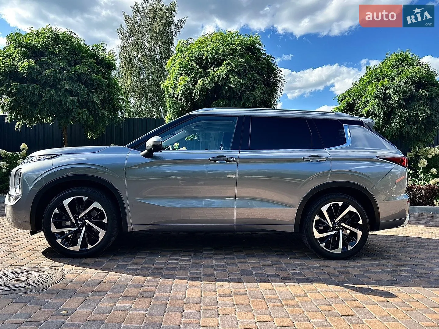 2024 Mitsubishi Outlander - мініатюра 14