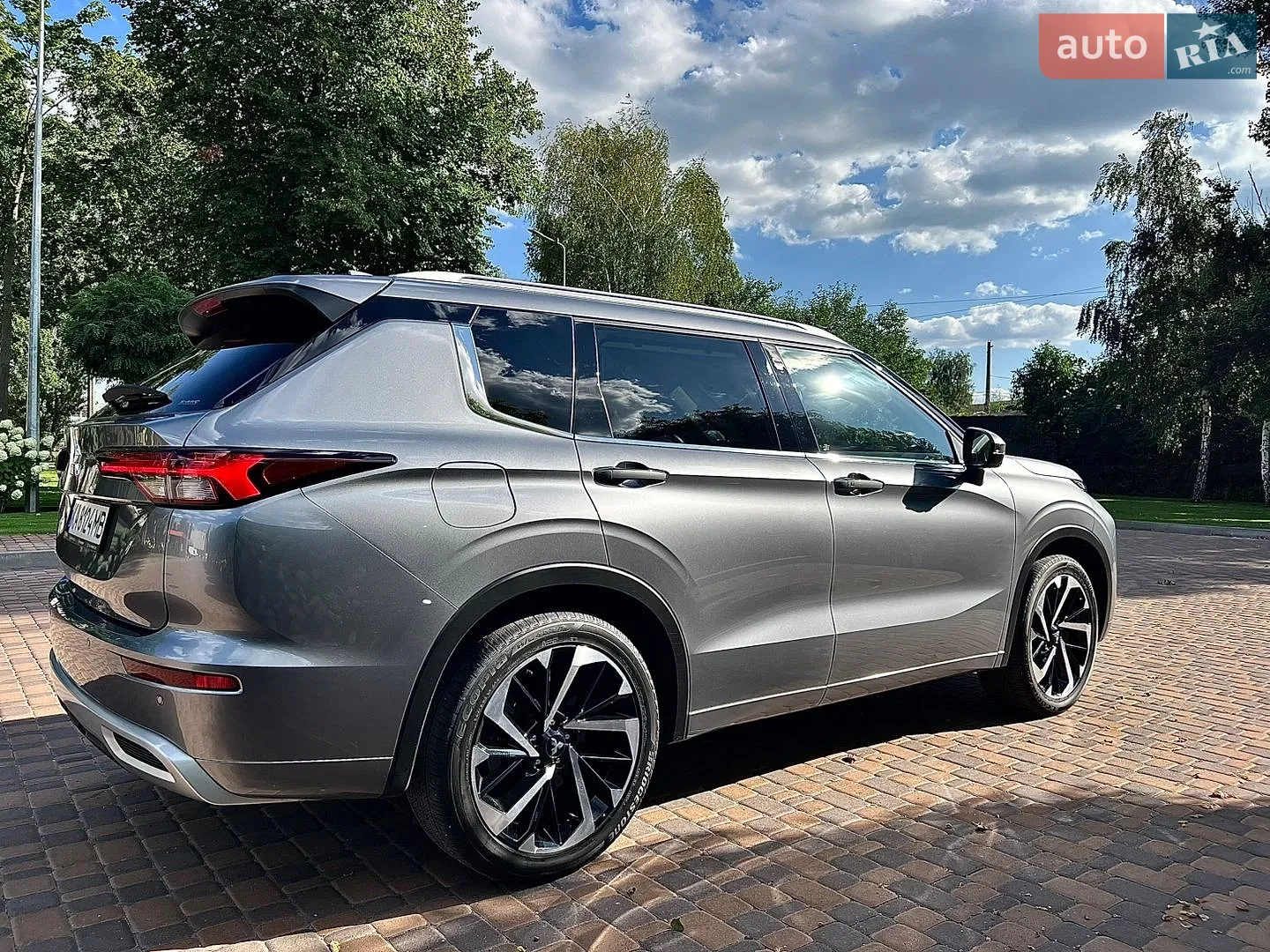 2024 Mitsubishi Outlander - мініатюра 22