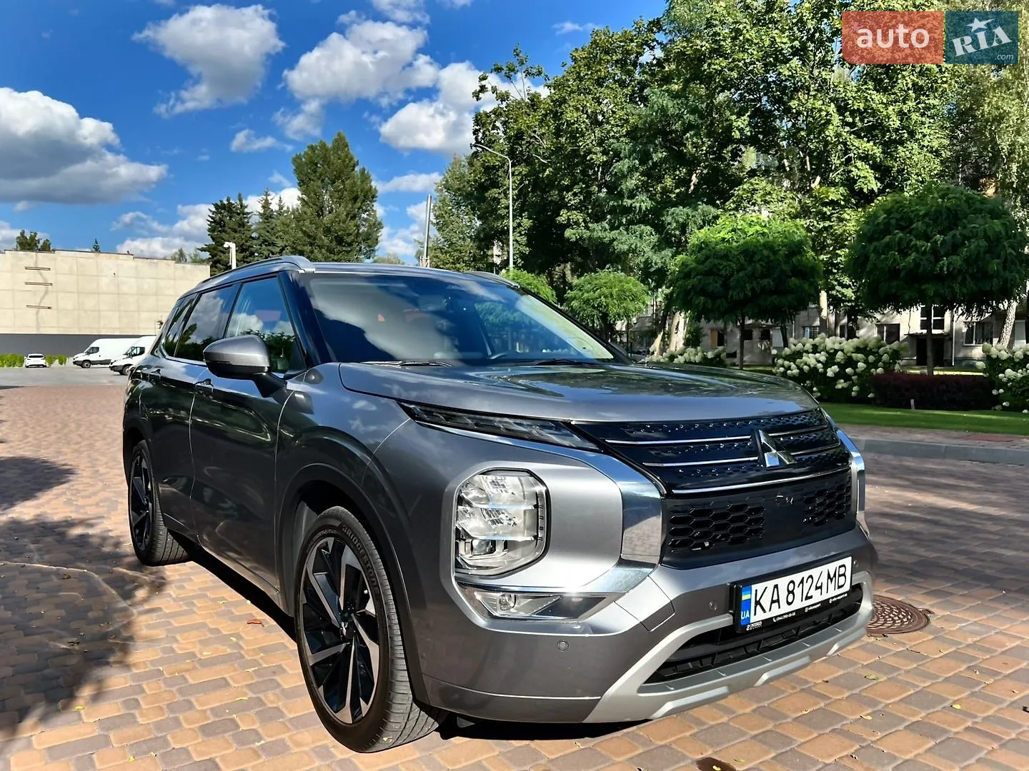 2024 Mitsubishi Outlander - мініатюра 31