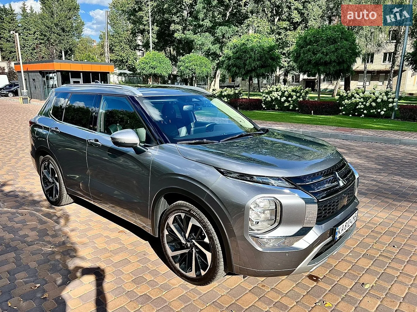 2024 Mitsubishi Outlander - мініатюра 32