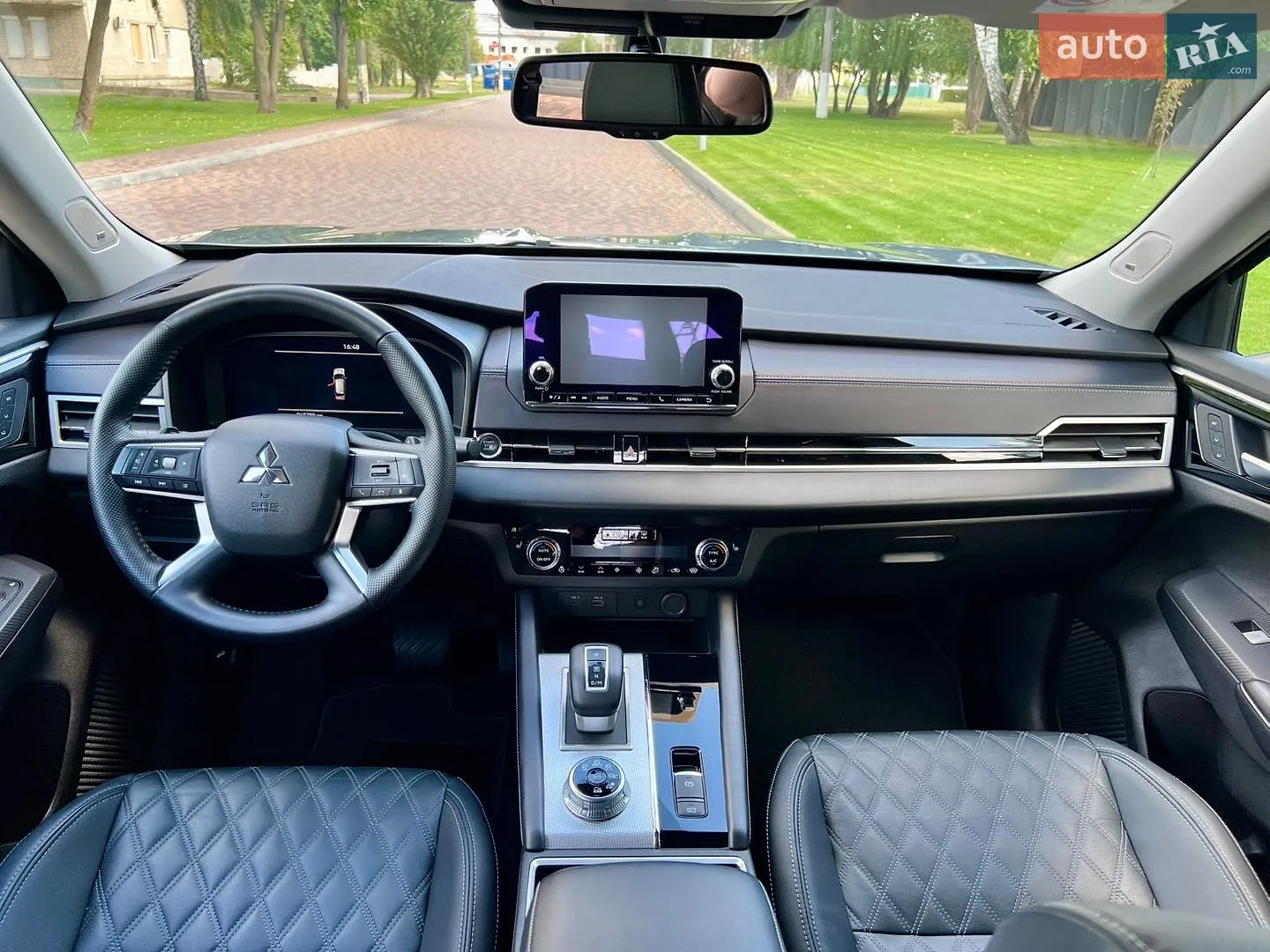 2024 Mitsubishi Outlander - мініатюра 75