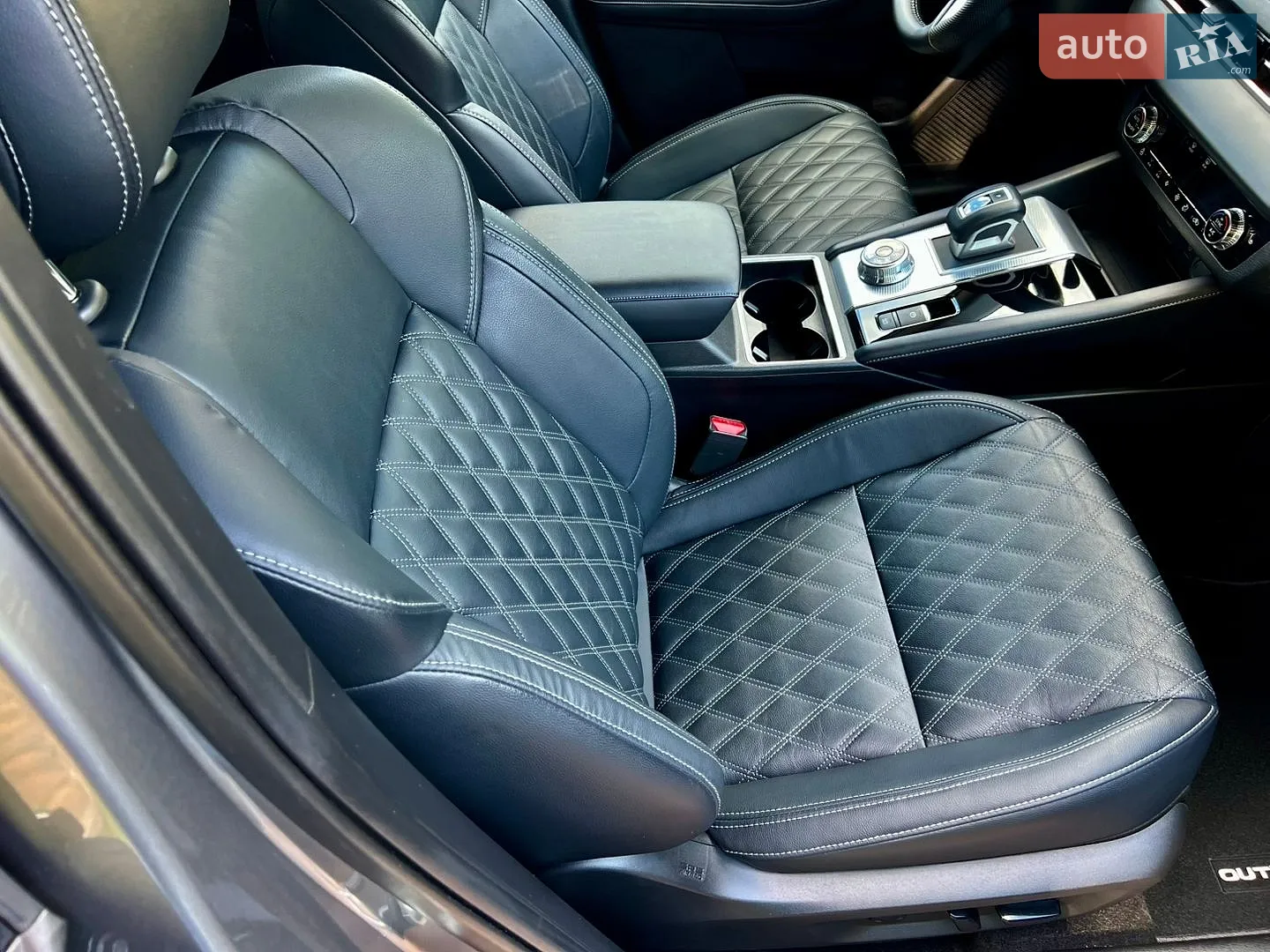 2024 Mitsubishi Outlander - мініатюра 47