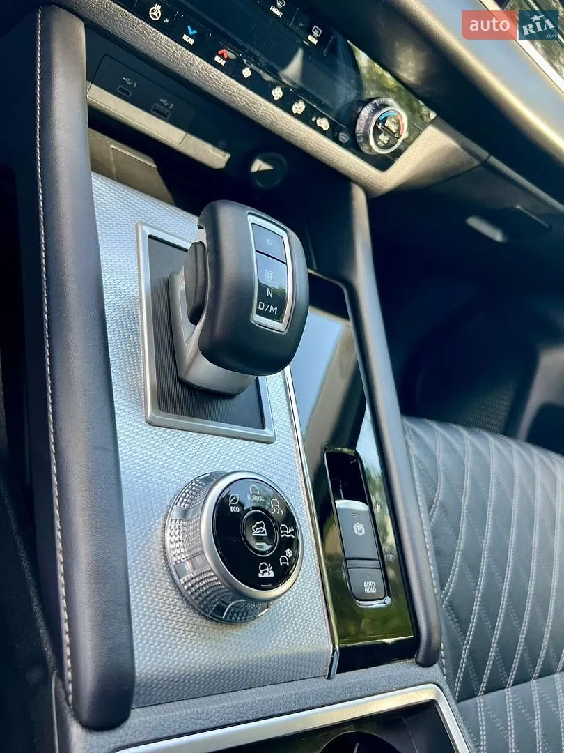 2024 Mitsubishi Outlander - мініатюра 74