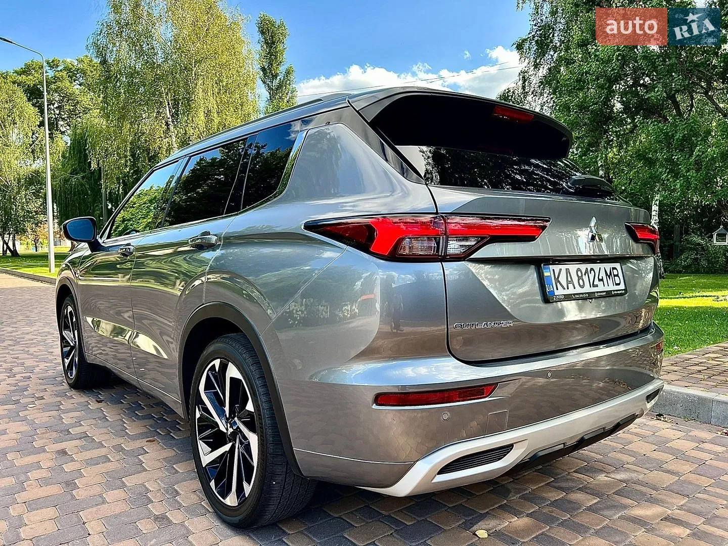 2024 Mitsubishi Outlander - мініатюра 17
