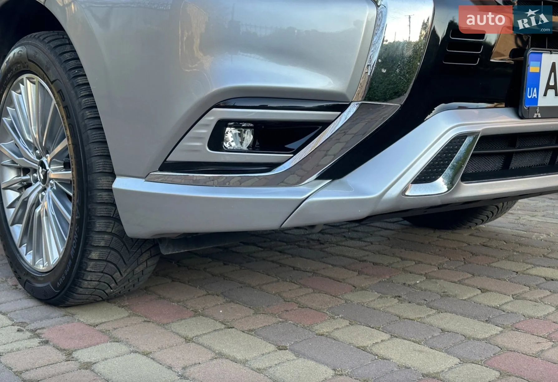 2022 Mitsubishi Outlander - мініатюра 23