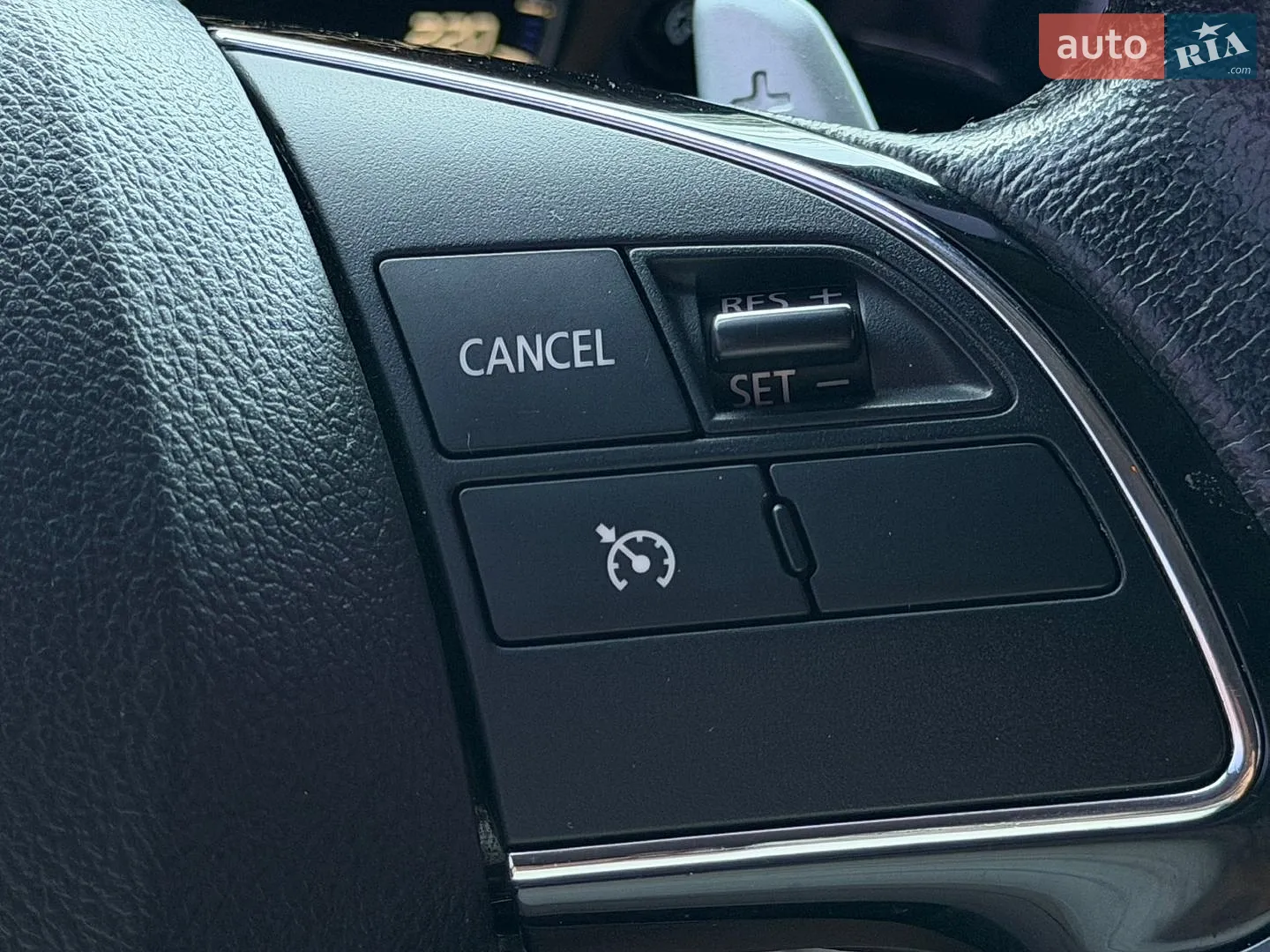 2016 Mitsubishi Outlander - мініатюра 25