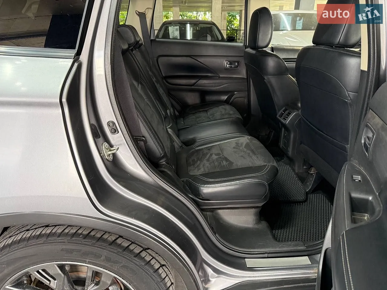 2021 Mitsubishi Outlander - мініатюра 19