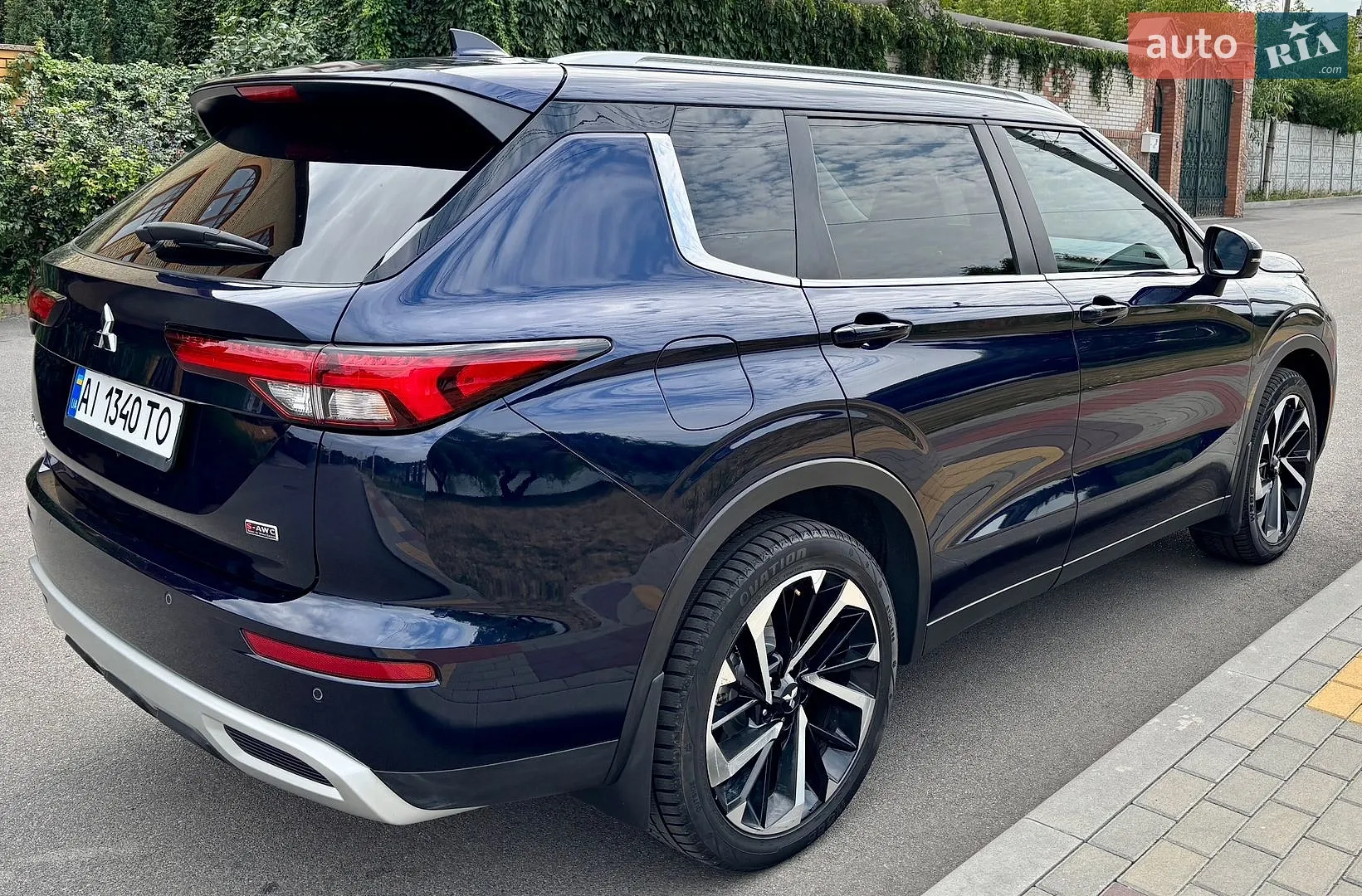 2021 Mitsubishi Outlander - мініатюра 8