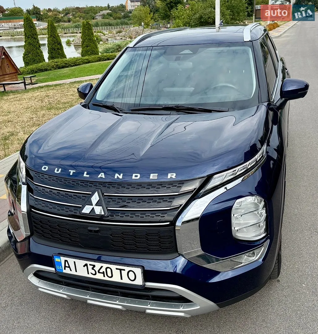 2021 Mitsubishi Outlander - мініатюра 14