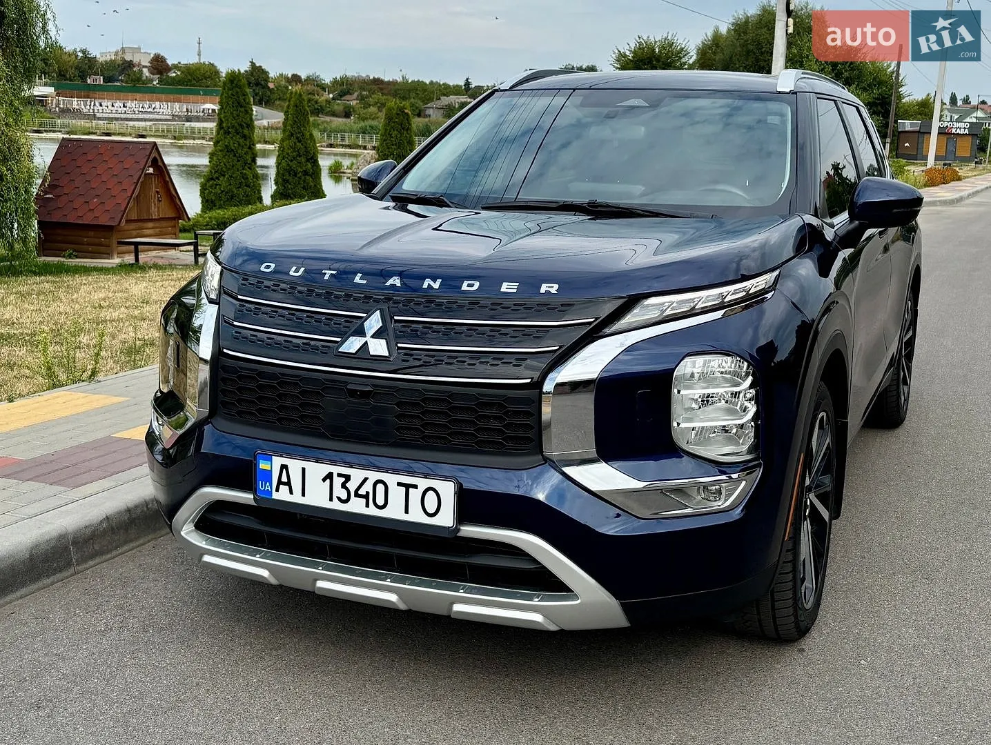 2021 Mitsubishi Outlander - мініатюра 15