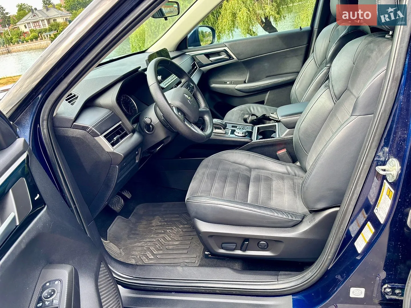 2021 Mitsubishi Outlander - мініатюра 48