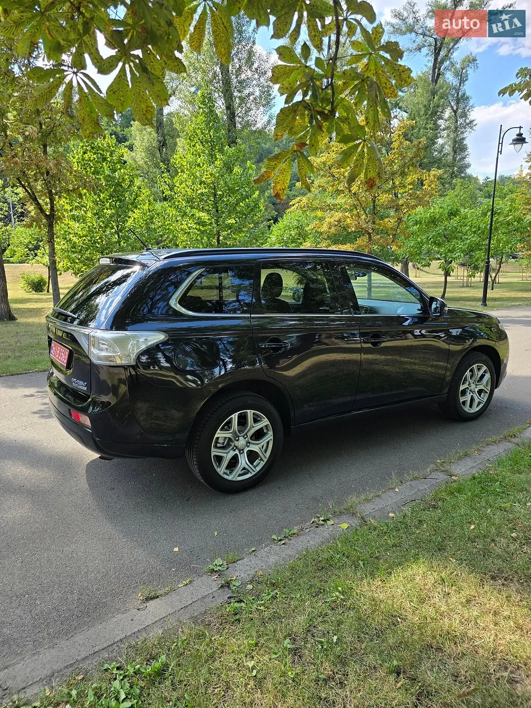 2014 Mitsubishi Outlander - мініатюра 41