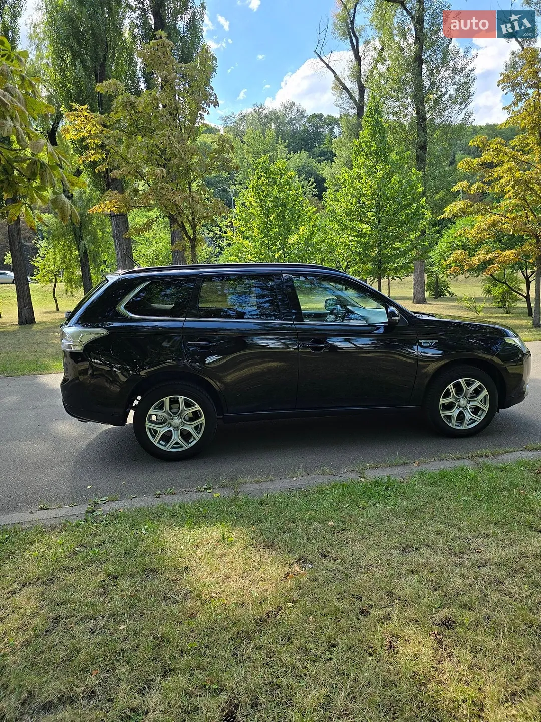 2014 Mitsubishi Outlander - мініатюра 42
