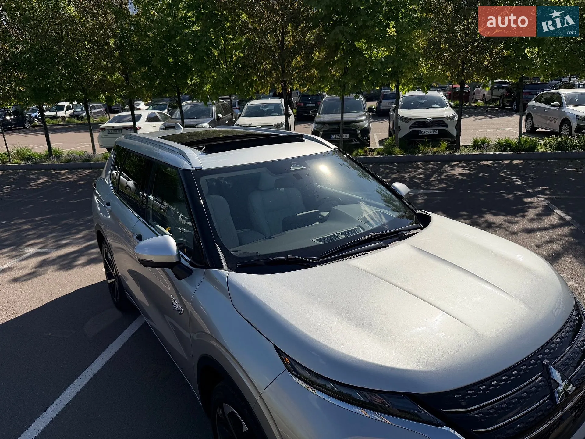 2022 Mitsubishi Outlander - мініатюра 24