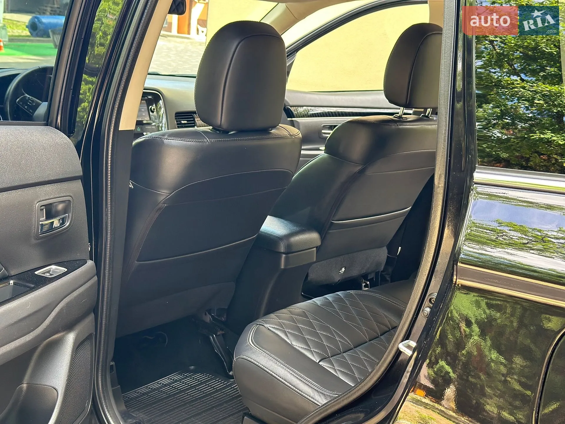 2016 Mitsubishi Outlander - мініатюра 91