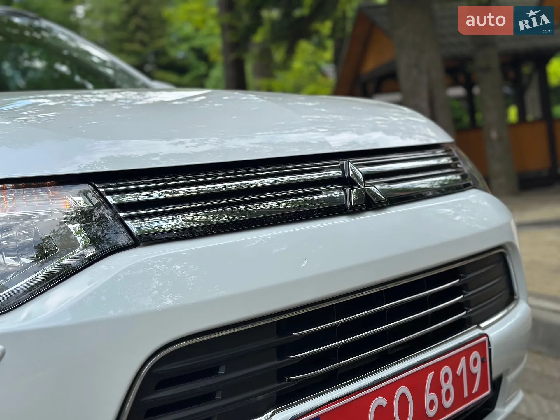 2014 Mitsubishi Outlander - мініатюра 16