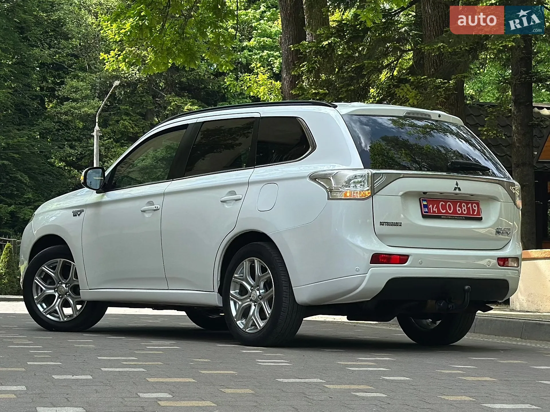 2014 Mitsubishi Outlander - мініатюра 31