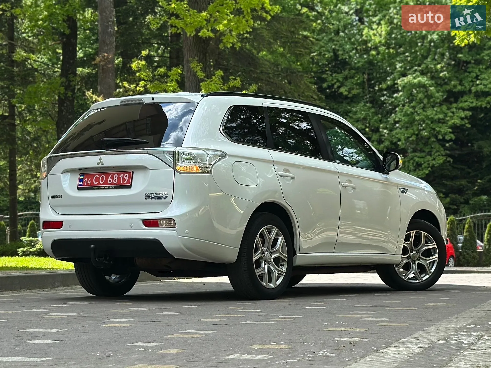 2014 Mitsubishi Outlander - мініатюра 40