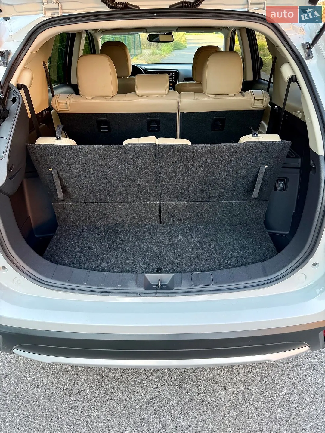 2017 Mitsubishi Outlander - мініатюра 19