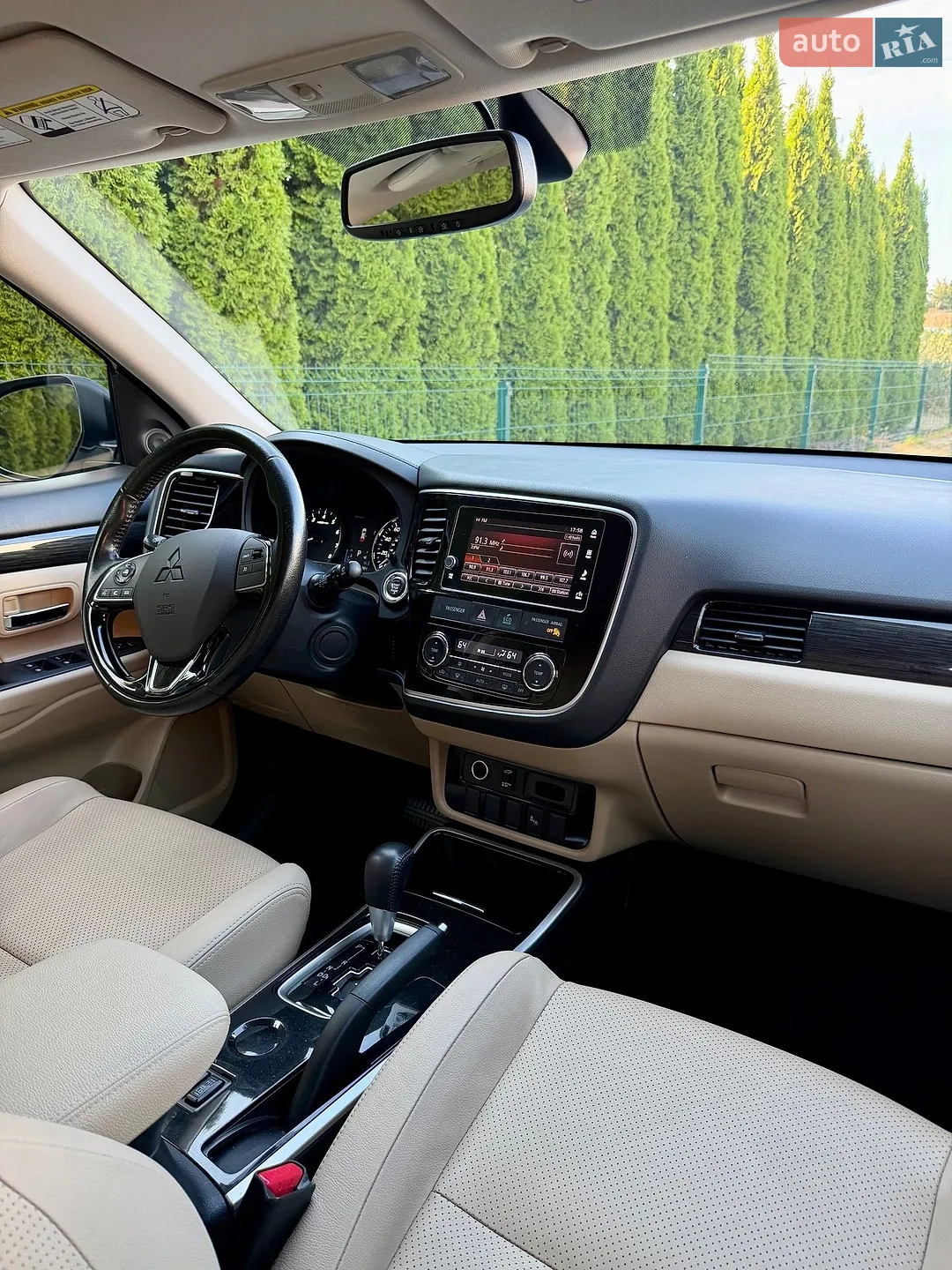 2017 Mitsubishi Outlander - мініатюра 27