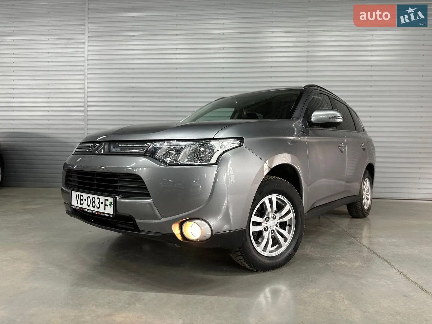 2012 Mitsubishi Outlander - мініатюра 15