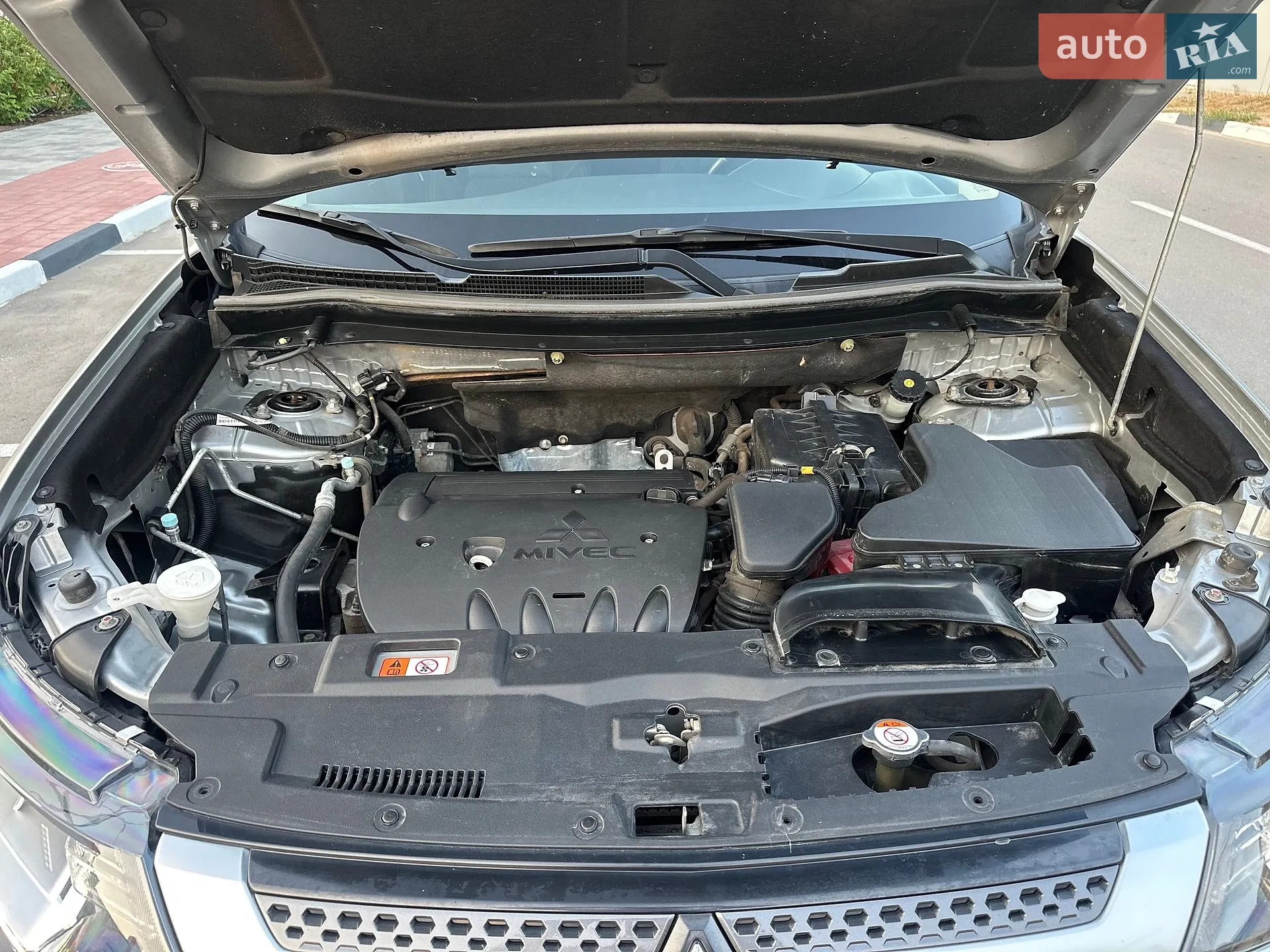 2018 Mitsubishi Outlander - мініатюра 12