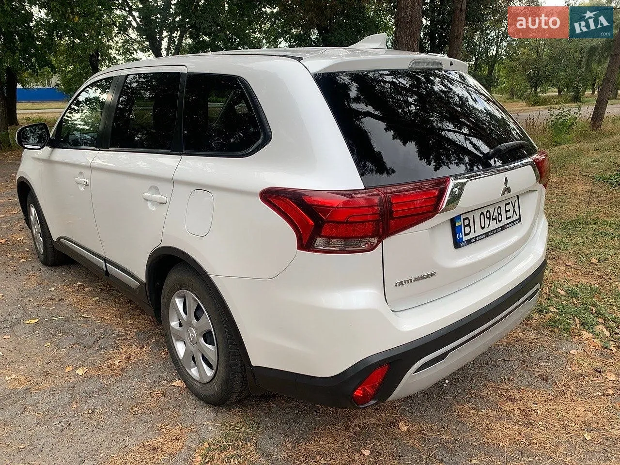2020 Mitsubishi Outlander - мініатюра 9