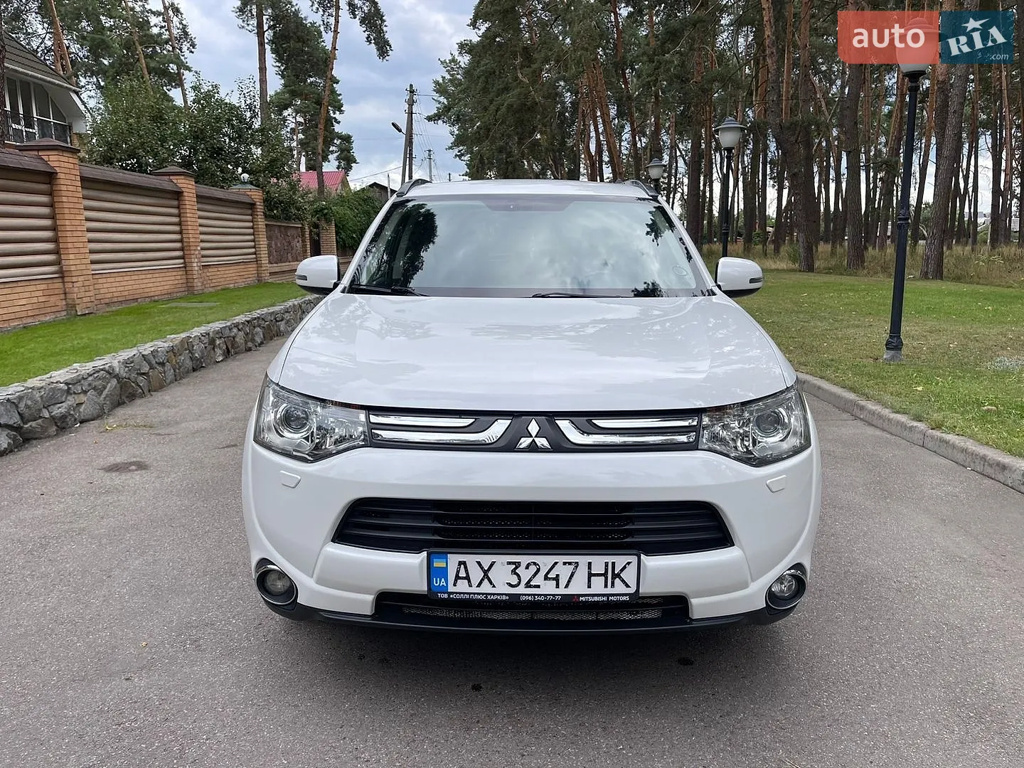 2013 Mitsubishi Outlander - мініатюра 2