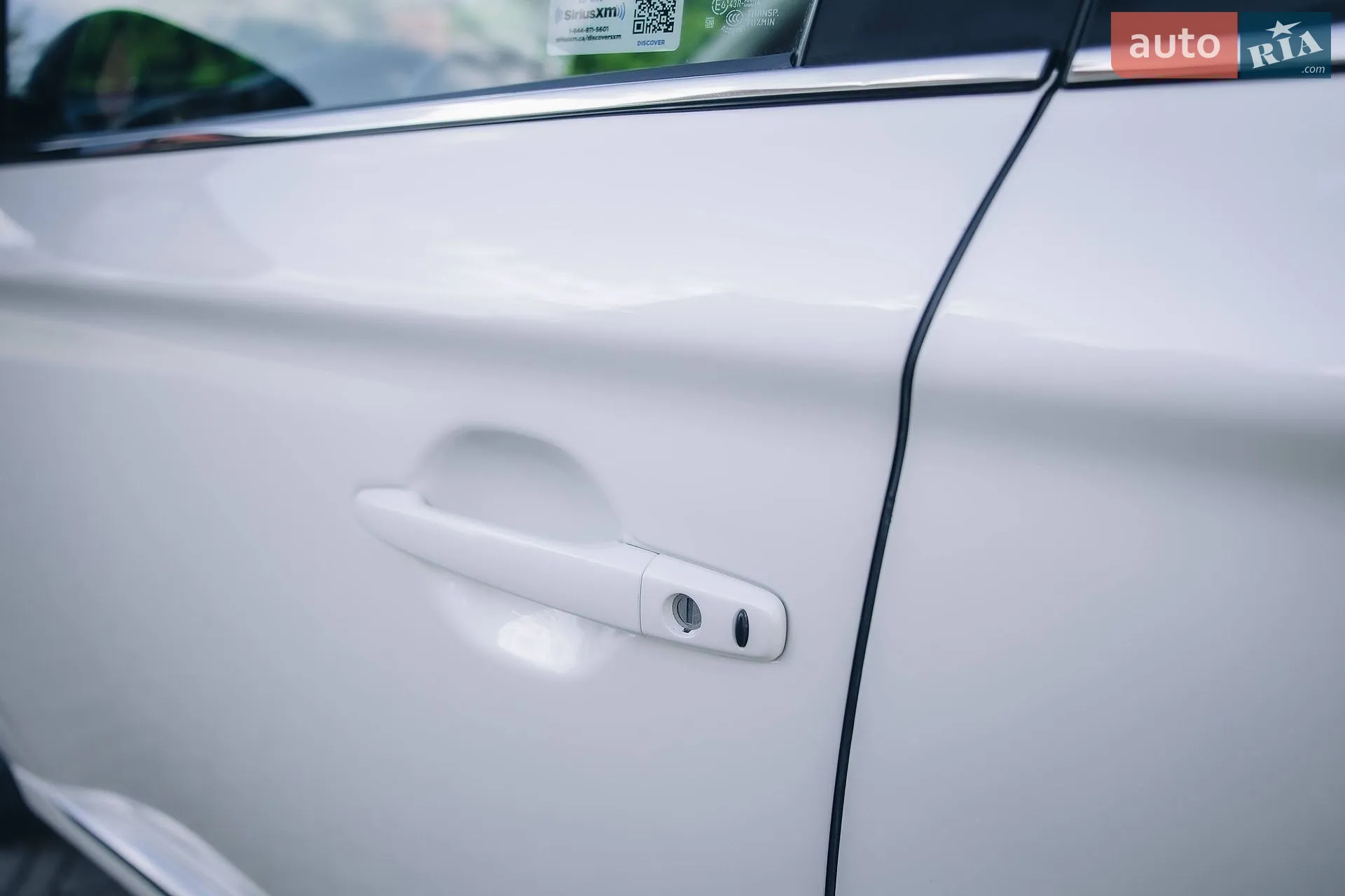 2020 Mitsubishi Outlander - мініатюра 8