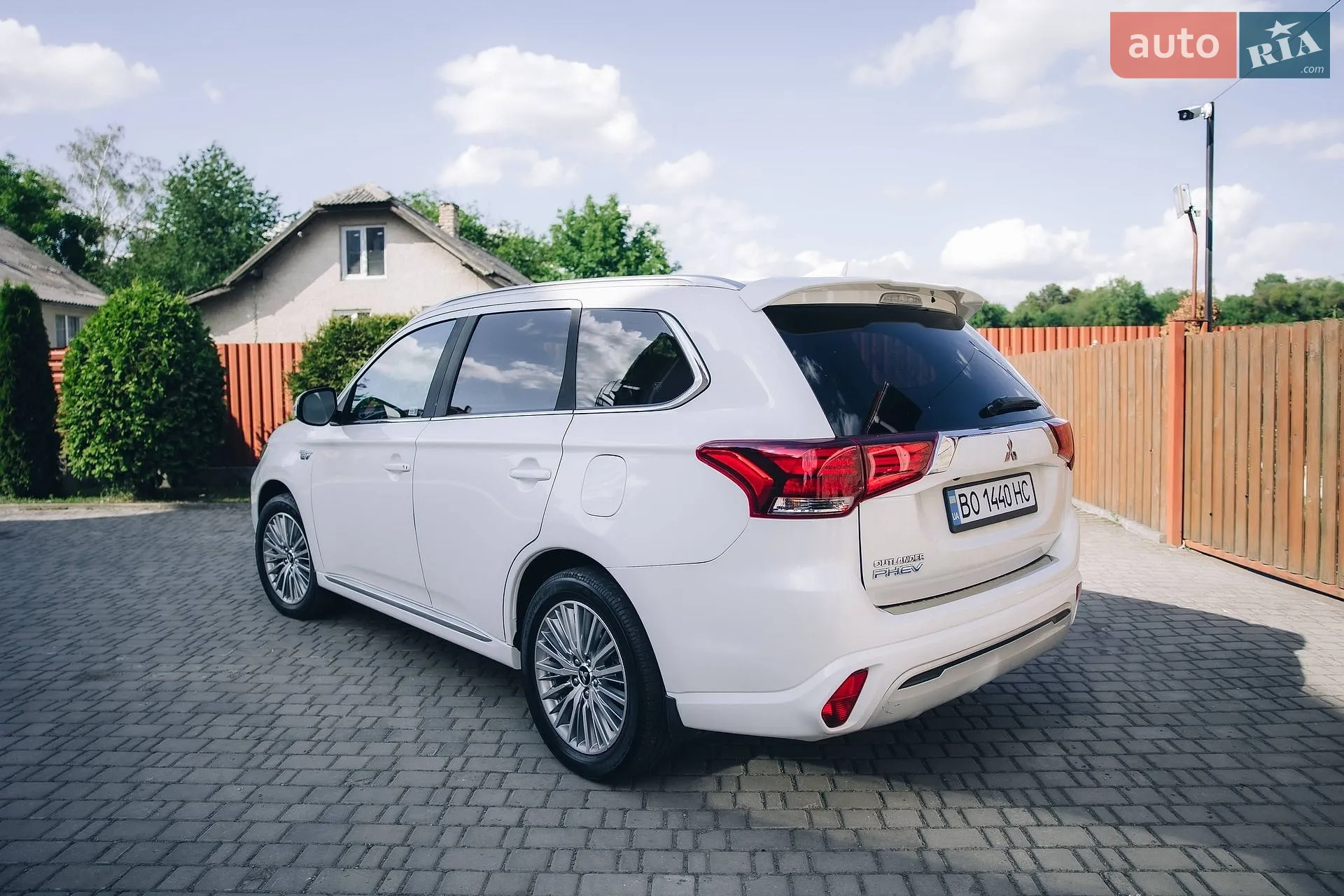 2020 Mitsubishi Outlander - мініатюра 6