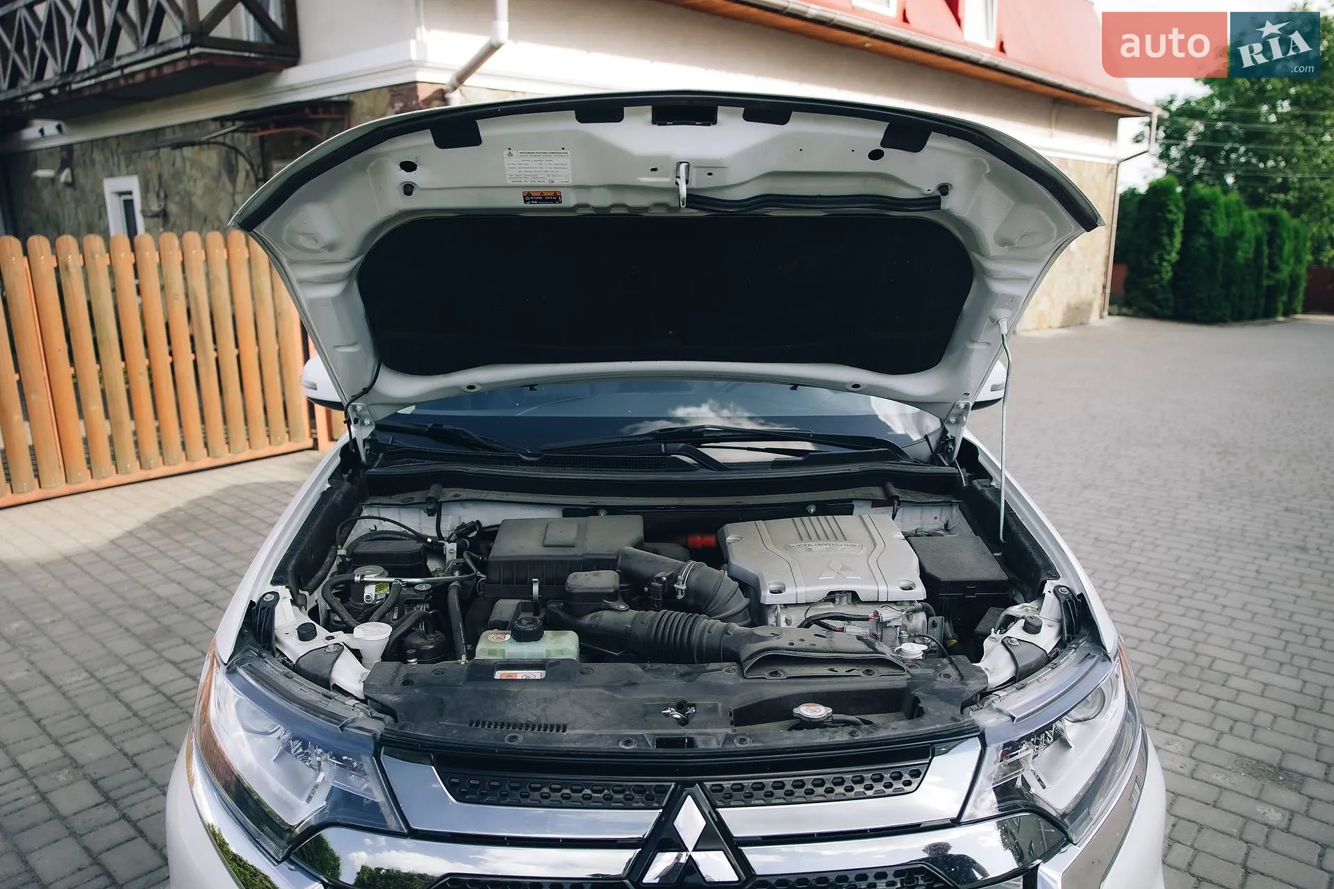 2020 Mitsubishi Outlander - мініатюра 35