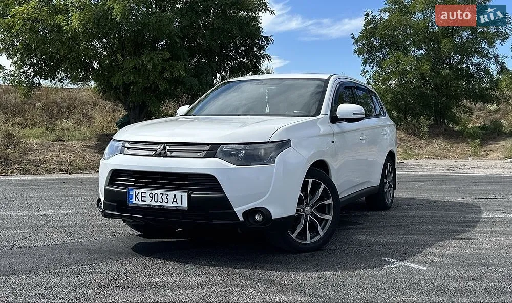 2012 Mitsubishi Outlander - мініатюра 26