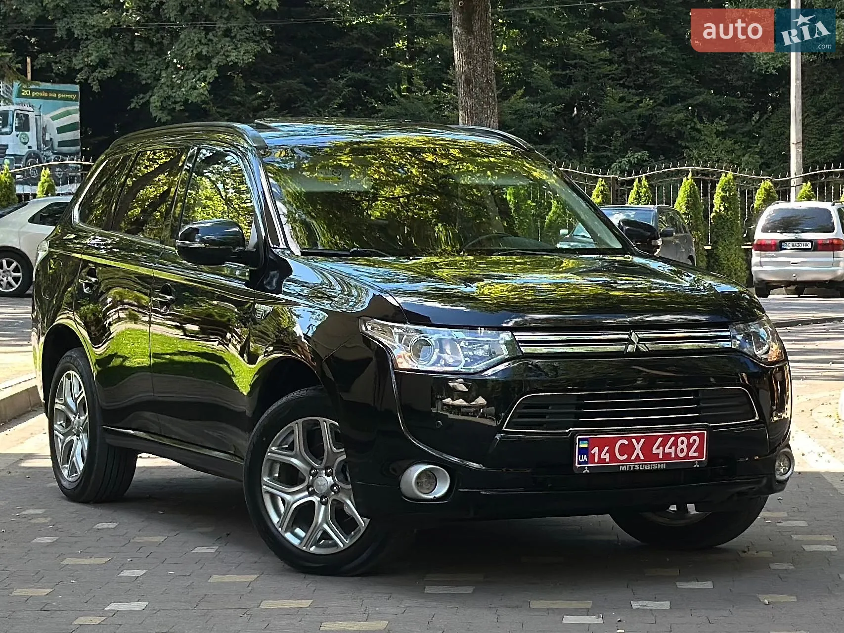 2015 Mitsubishi Outlander - мініатюра 4