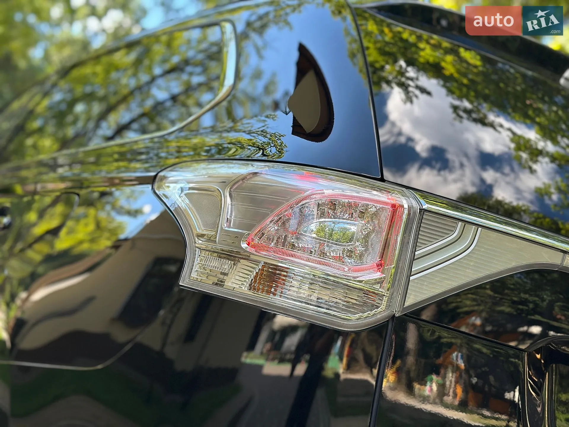 2015 Mitsubishi Outlander - мініатюра 34