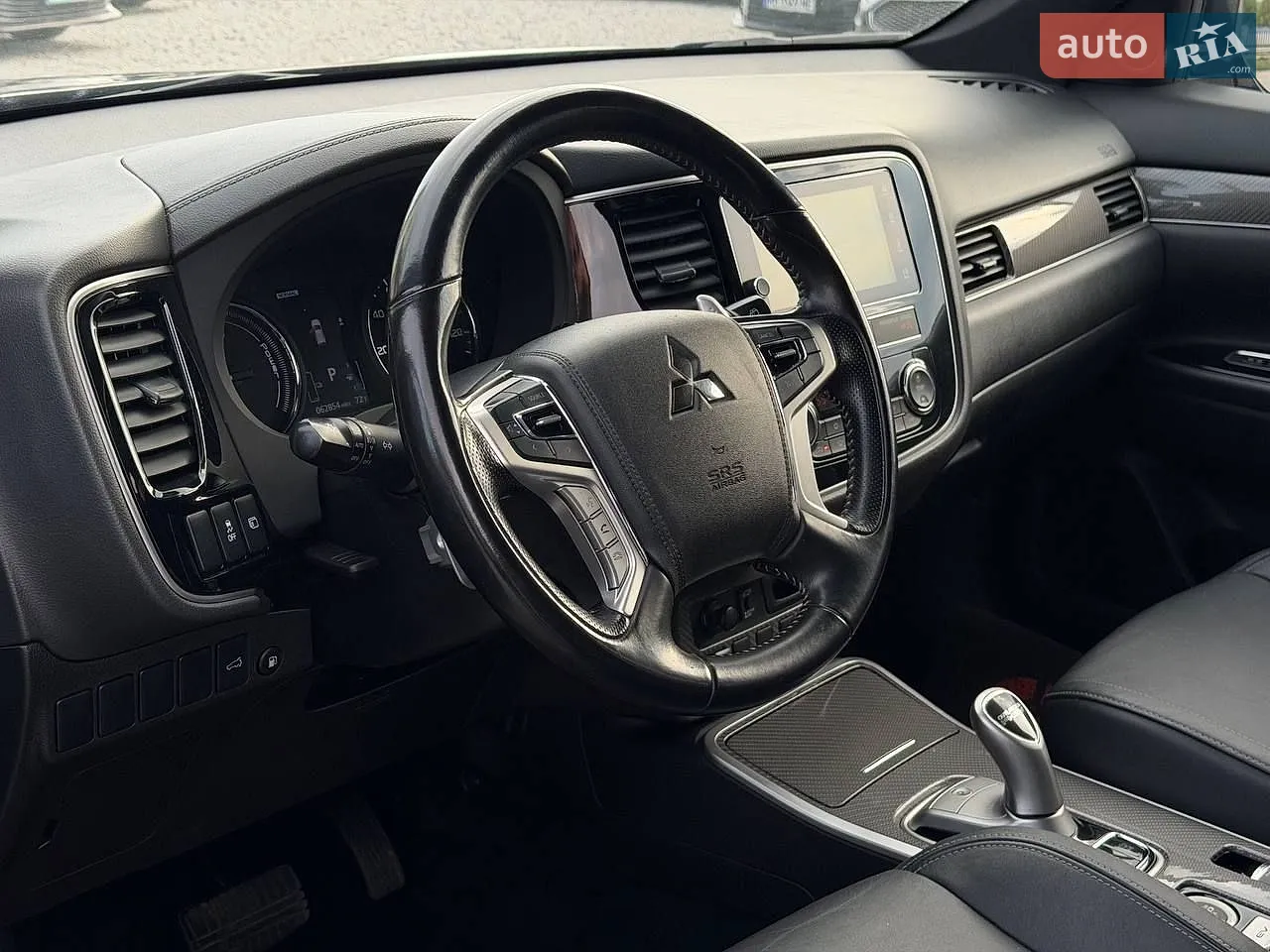 2019 Mitsubishi Outlander - мініатюра 8