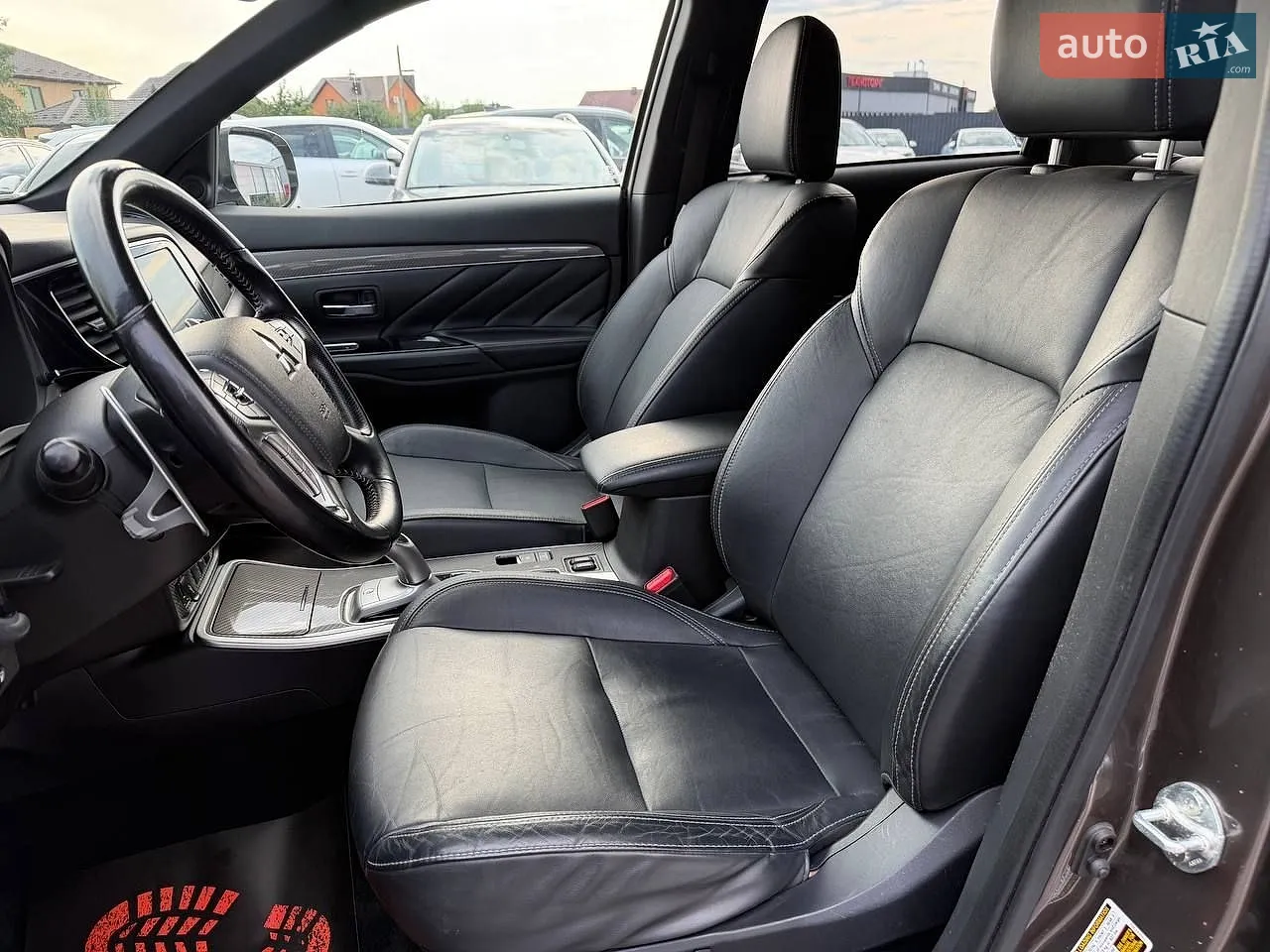 2019 Mitsubishi Outlander - мініатюра 13